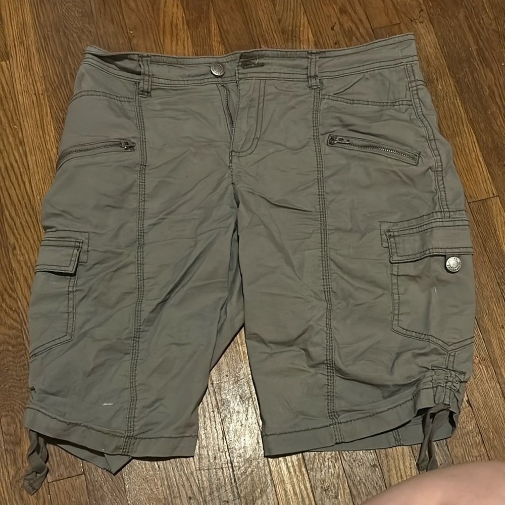 Natural Reflections Charcoal Cargo Shorts